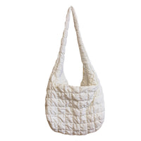 ショルダーバッグ レディースバッグ キルティングバッグ 大容量 キルティング 内ポケット付