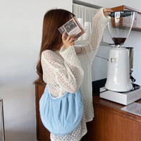 ショルダーバッグ 餃子バッグ レディース キルティング 内ポケット付 ショルダー ネコポス